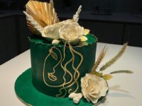 Women's Special Cake