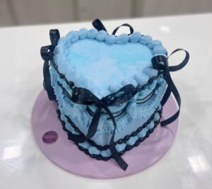 Vintage Heart Cake