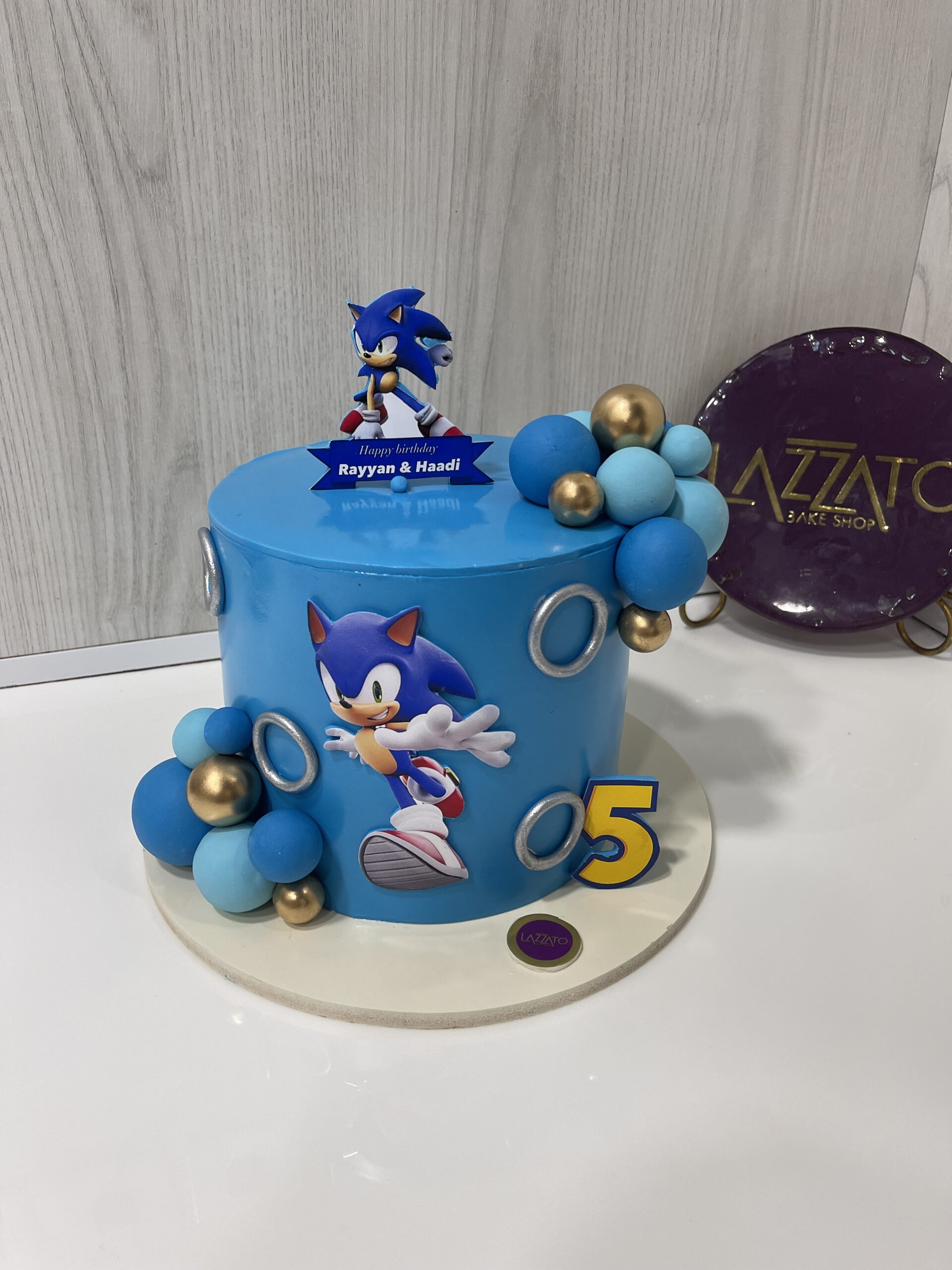 Sonic Cake
