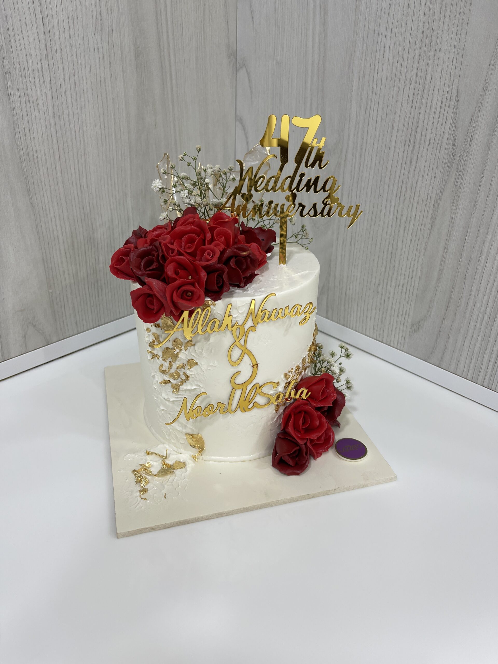 Anniversary Red Roses Cake