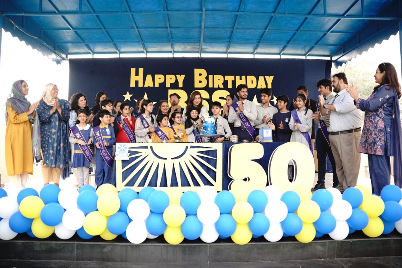 Corporate 50th Birthday Cake - Image 2