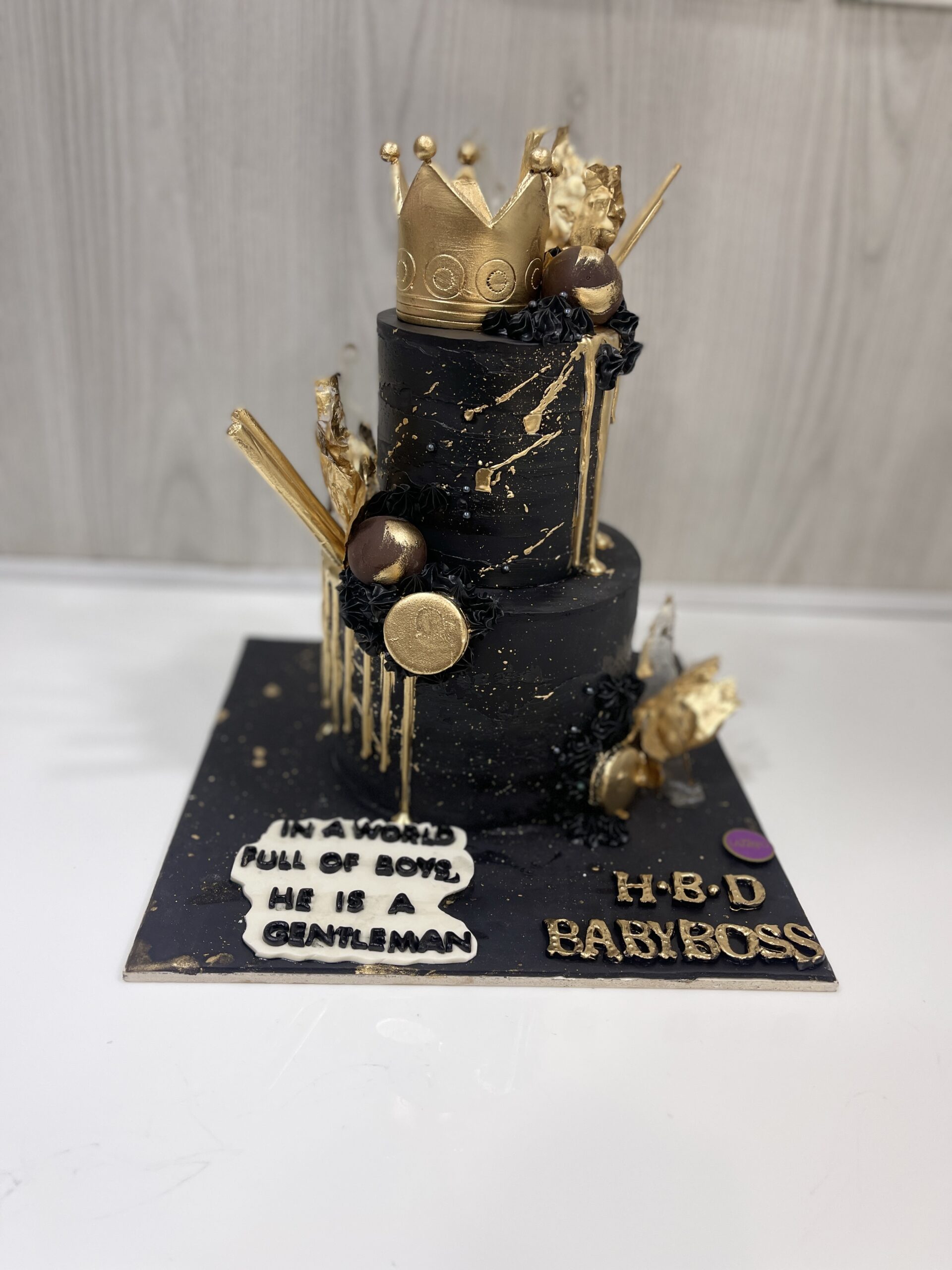 Crown Cake For Him