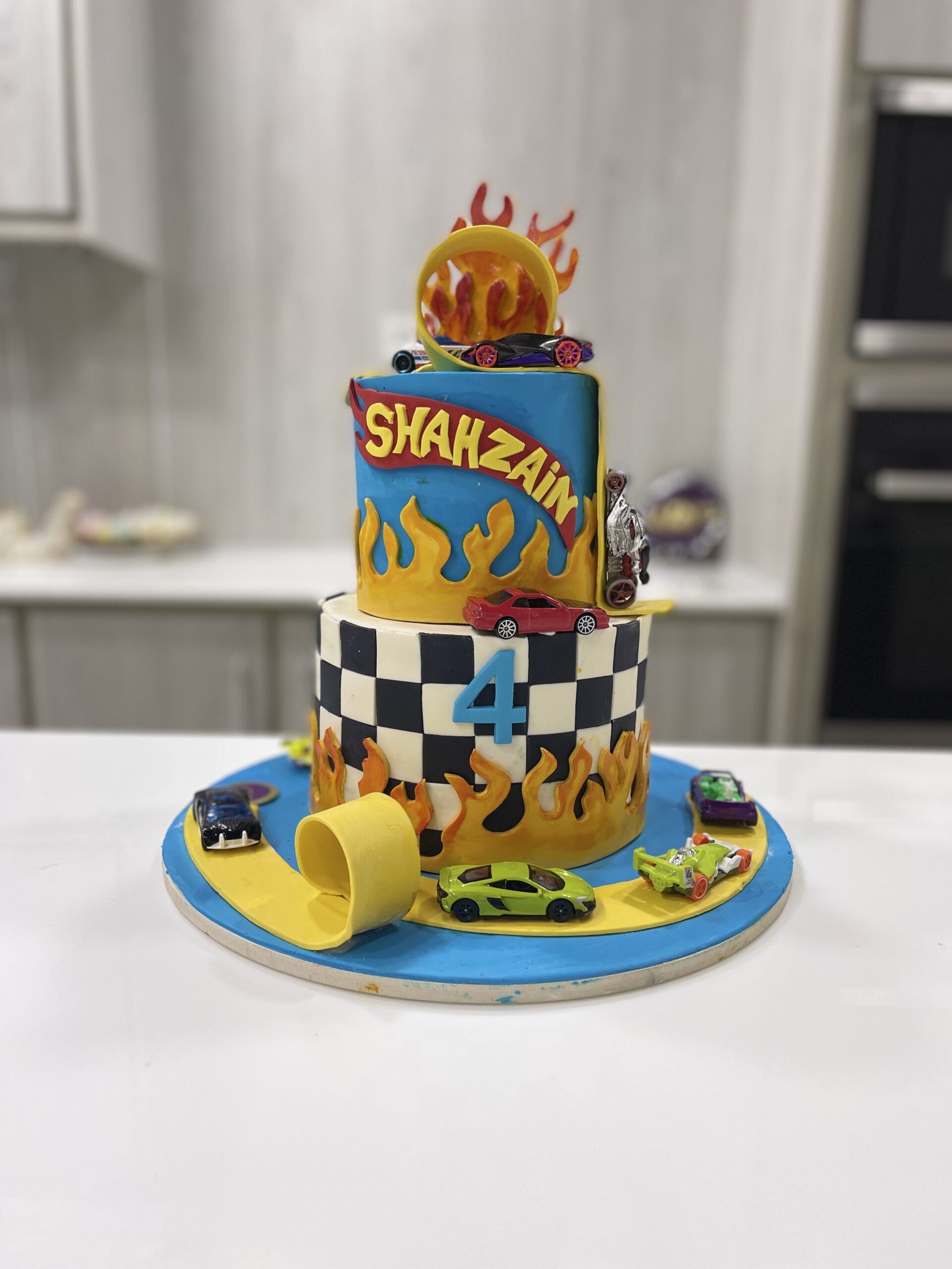 Hot Wheels Car Cake