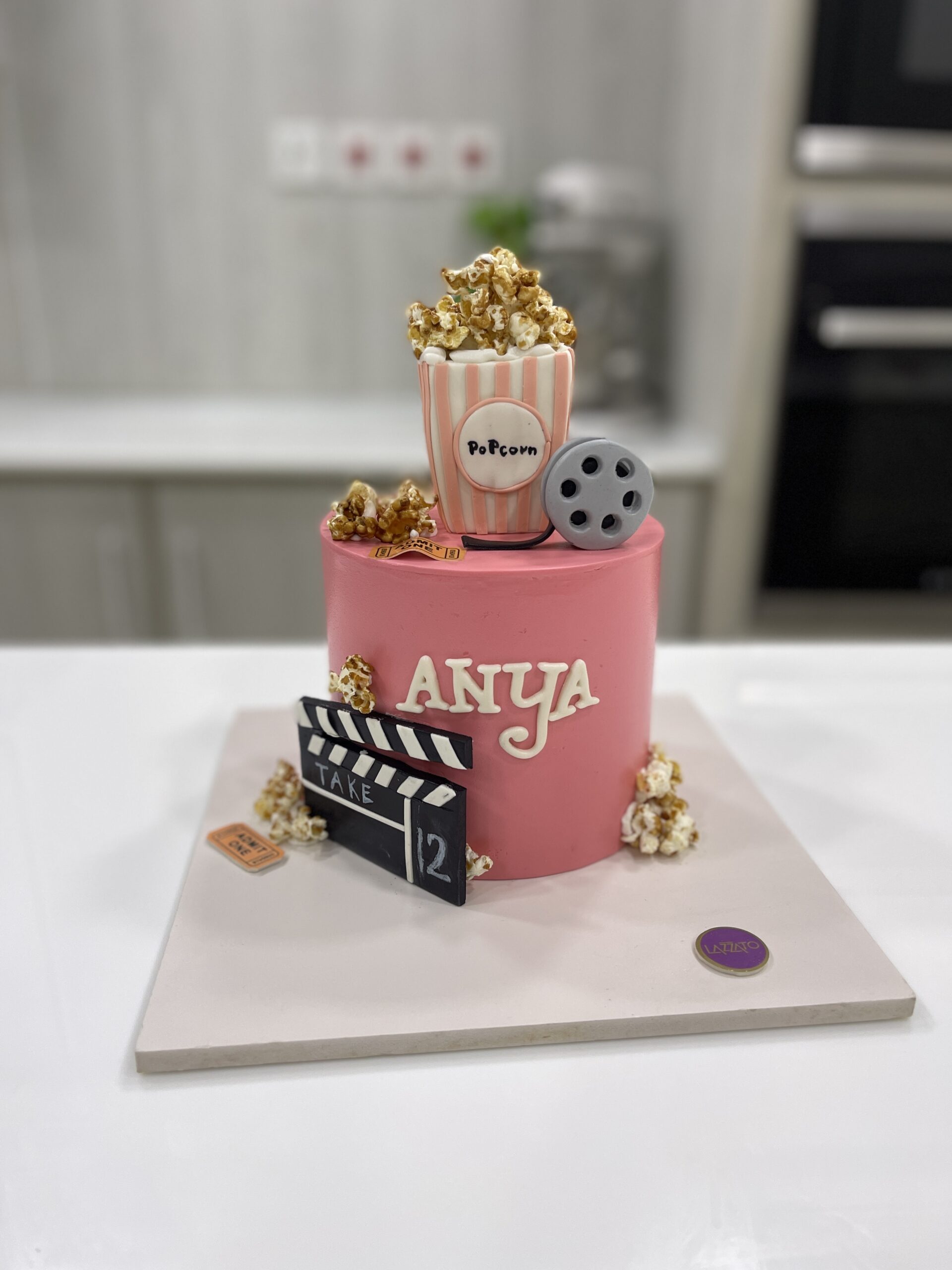 PopCorn Cinema Cake