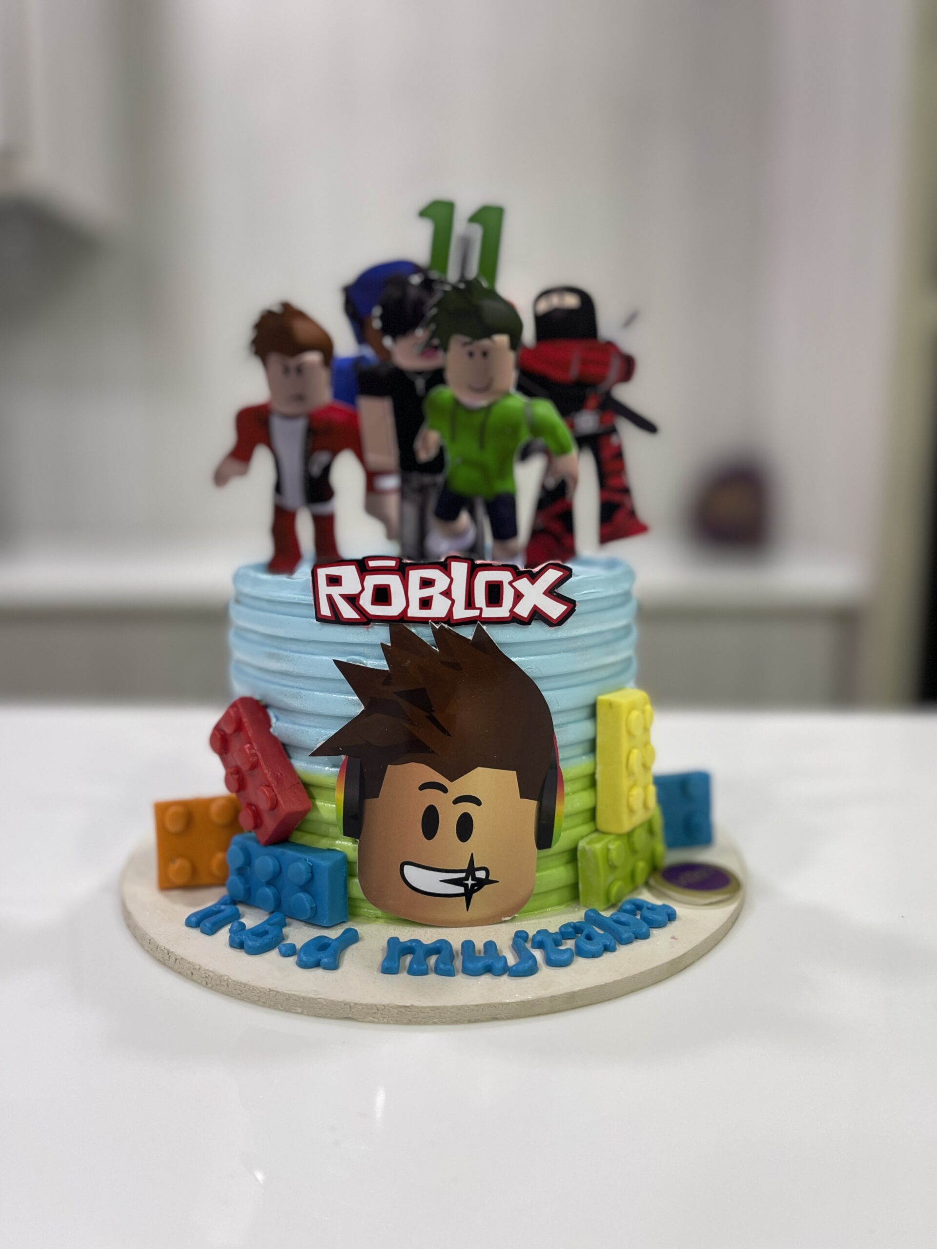 Roblox Cake