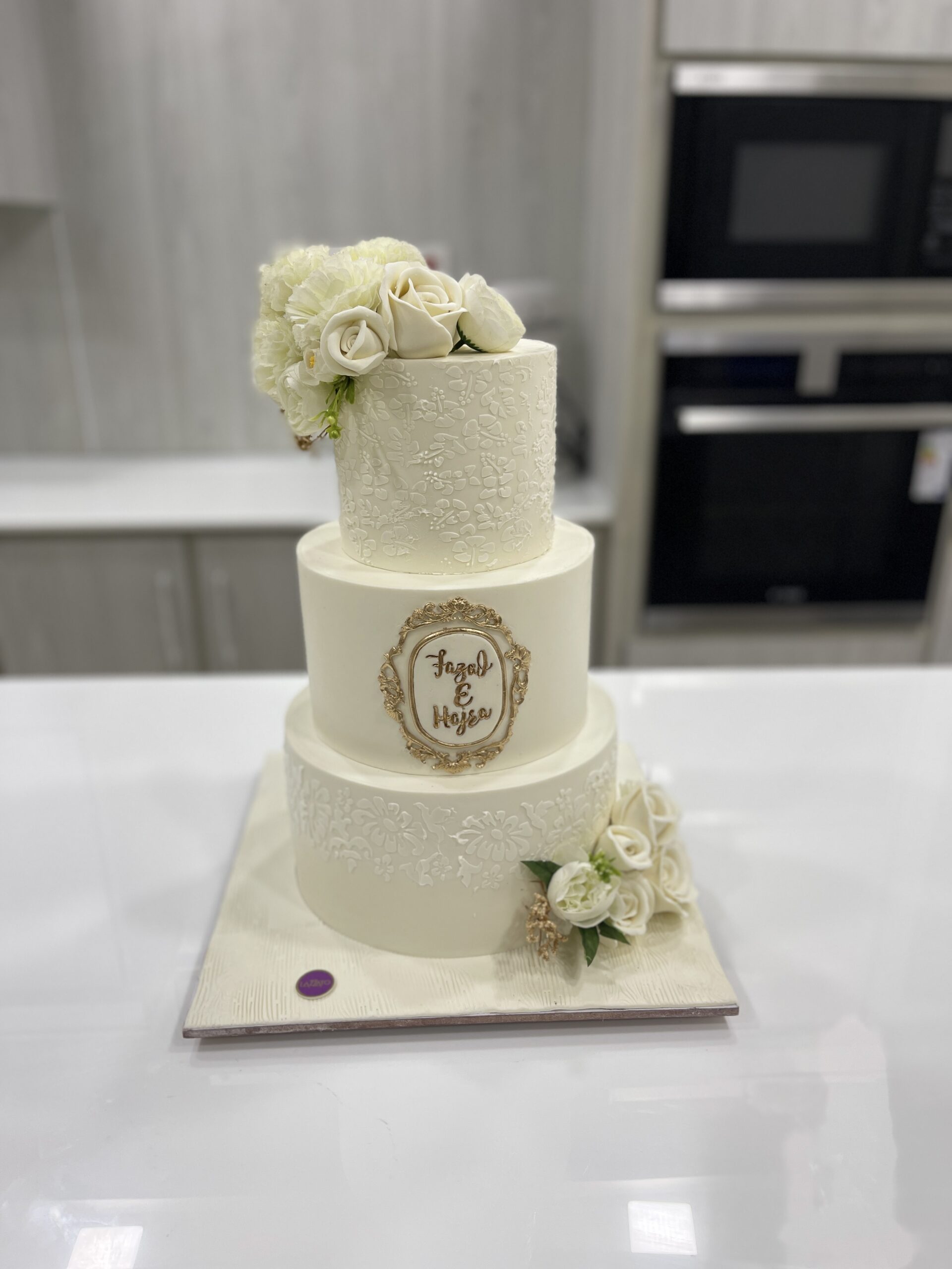 White wedding Cake