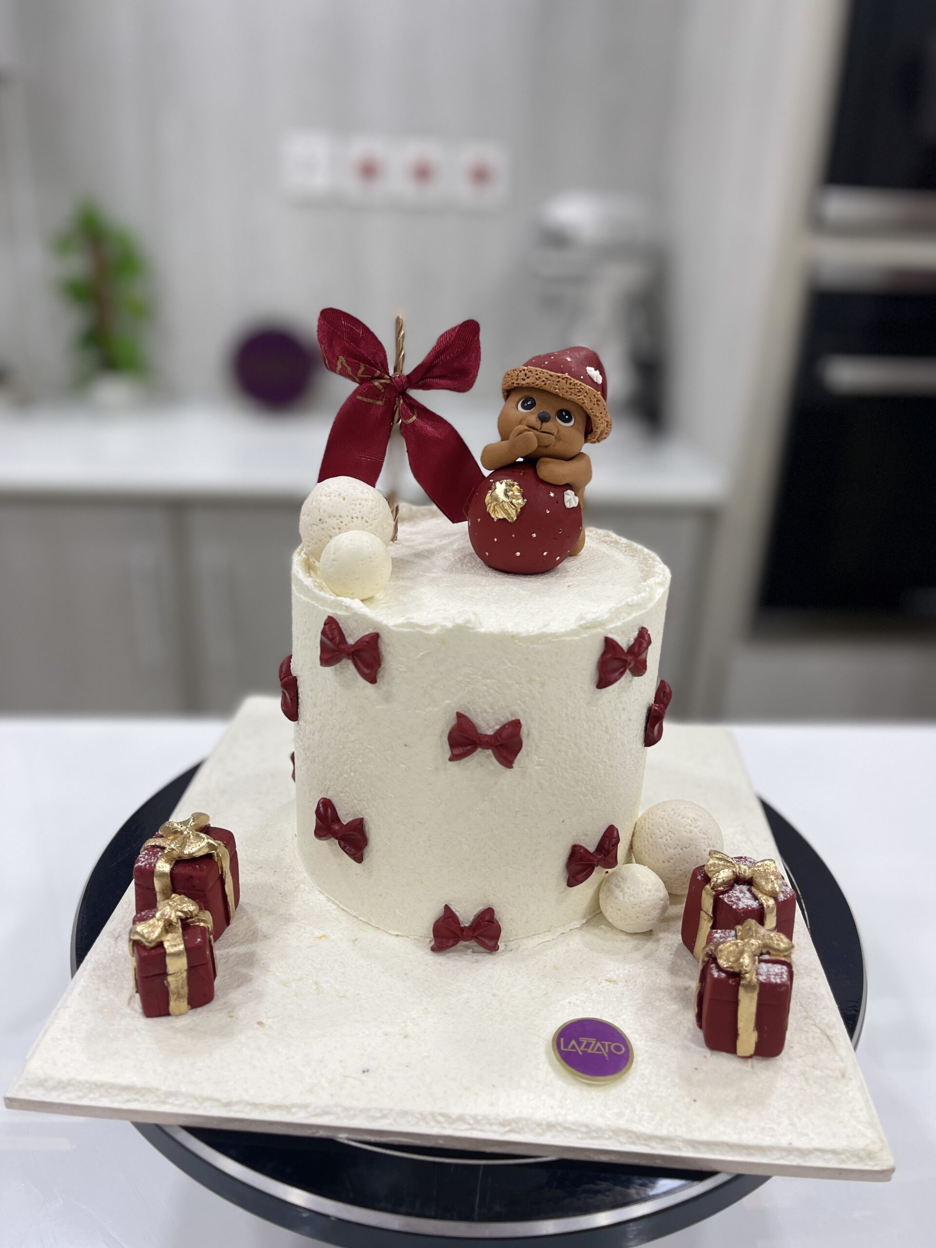Winter Bear cake